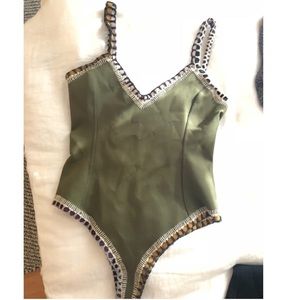 Kiini Wren Scoop Back One Piece M